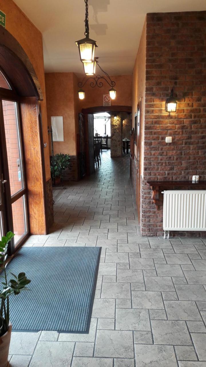 Zajazd Bachus Dąbrowa Górnicza Exteriér fotografie